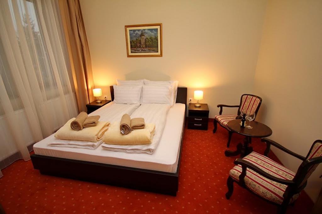 Vila Palic Bagian luar foto